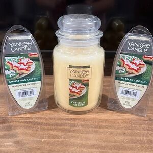 Yankee Candle Christmas Cookie Bundle 22 Oz Candle and 2 Wax Melts NEW